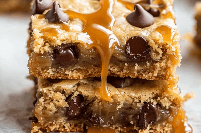 Salted Caramel Chocolate Chip Cookie Bars