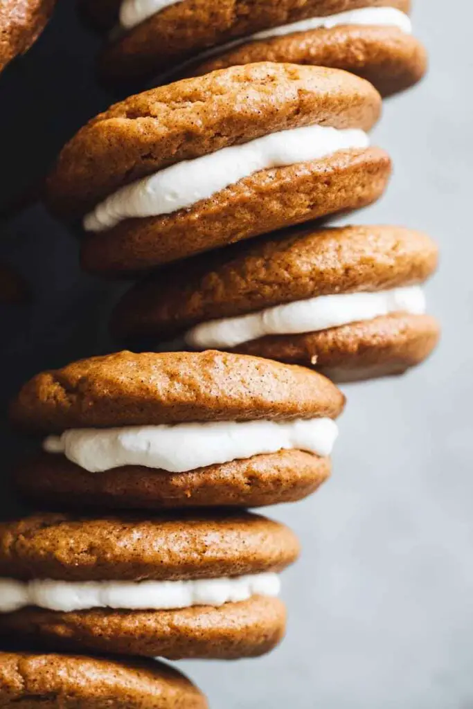 Pumpkin Whoopie Pies Creamy Filling