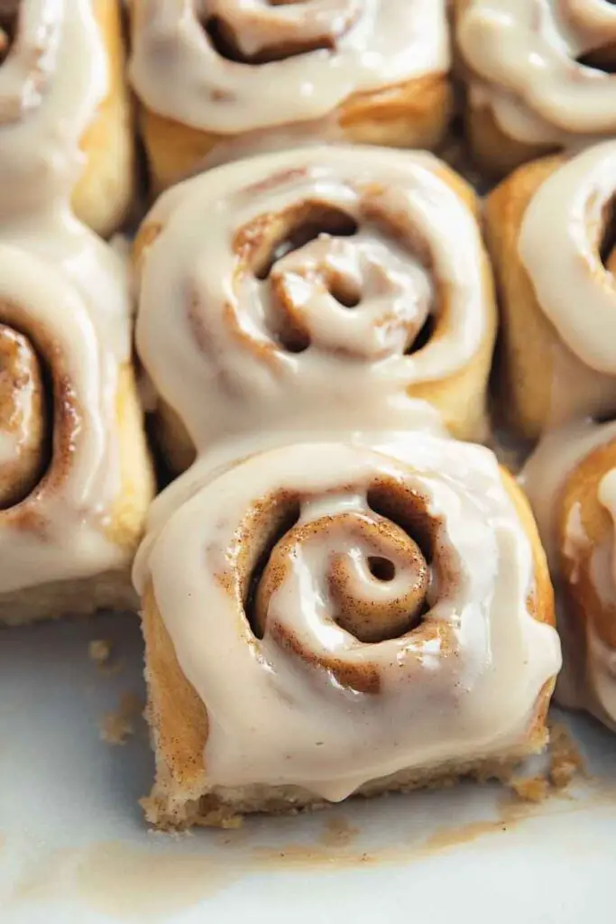How to Make Banana Bread Cinnamon Rolls
