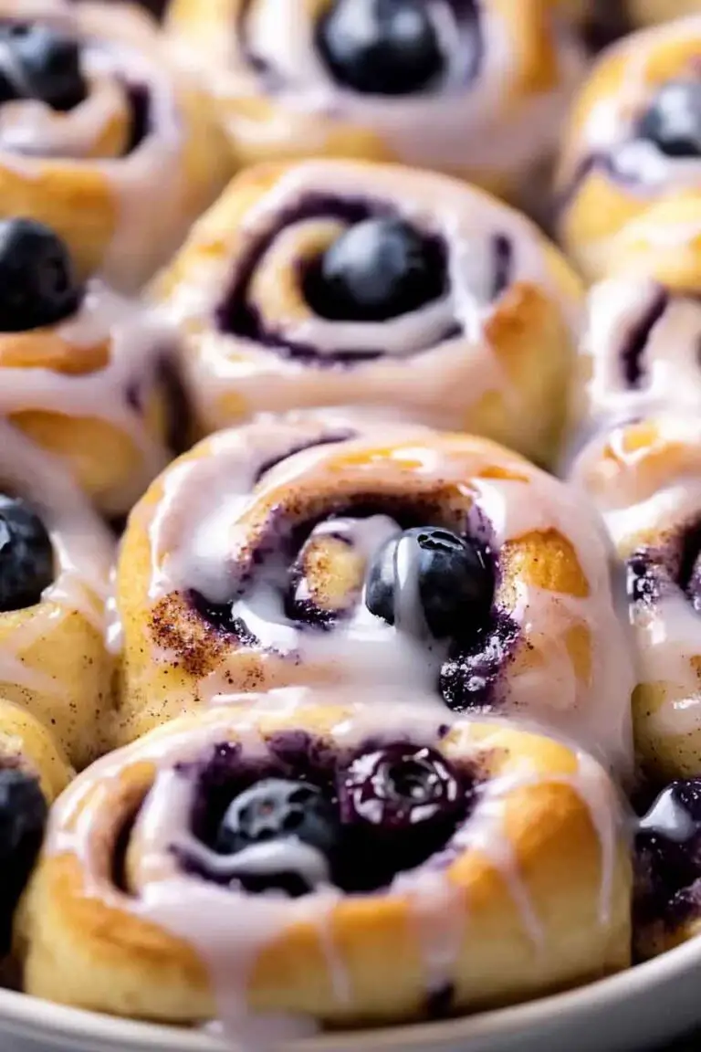 Blueberry Cinnamon Rolls Recipe